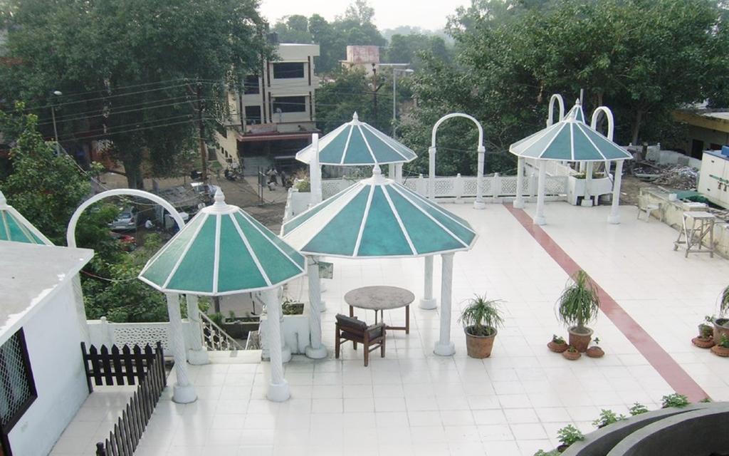 Hotel Dawat Palace Agra  Exterior photo