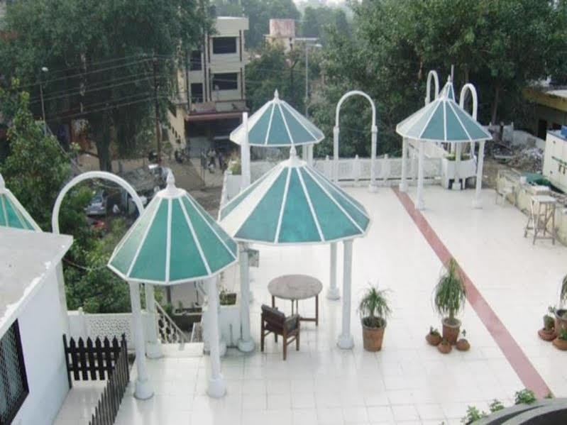 Hotel Dawat Palace Agra  Exterior photo